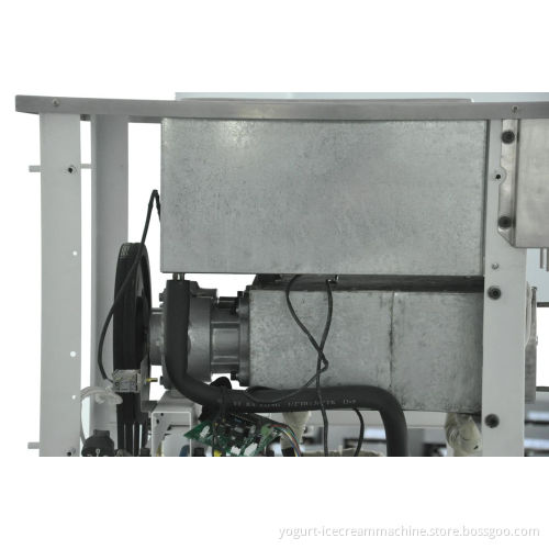 Counter Top Commercial Soft Serve Ice Cream / Yogurt Making Equipment To Keep The Mixture Fresh Overnight